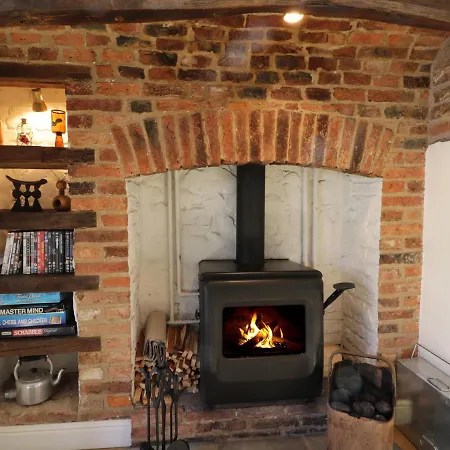 בית נופש May Cottage, York